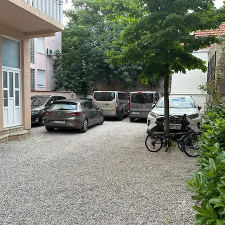 Anja 3* Μόσταρ