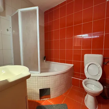 Anja Guest house